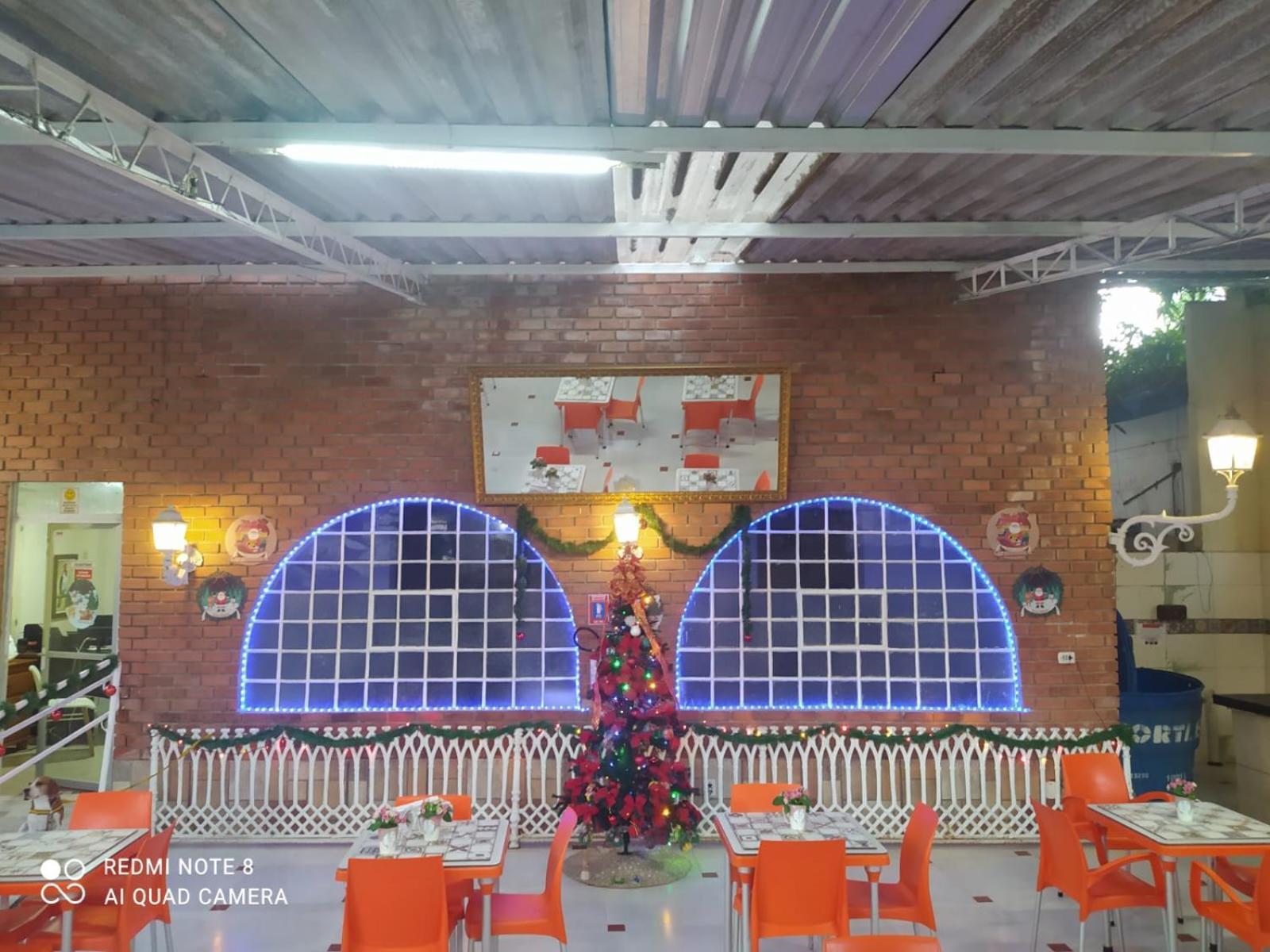 Pousada Hostel Solar Do Lazer เฮซิเฟ ภายนอก รูปภาพ