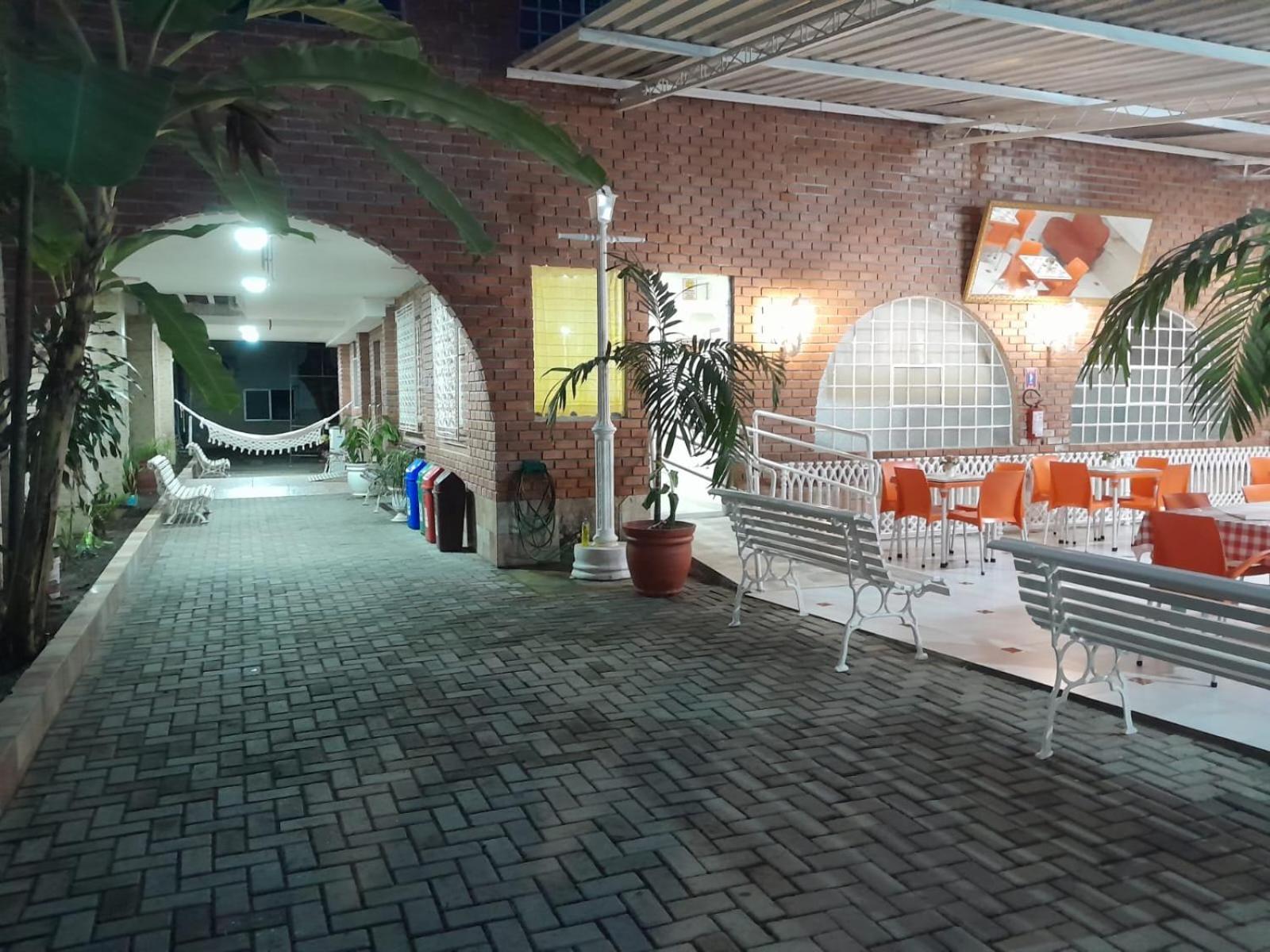Pousada Hostel Solar Do Lazer เฮซิเฟ ภายนอก รูปภาพ
